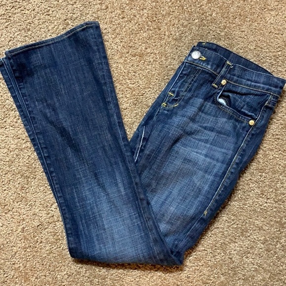 Rock & Republic jeans Size 27 straight leg, reduced price - Picture 3 of 9